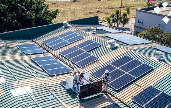 Indústrias com energia solar: quais são as vantagens?
